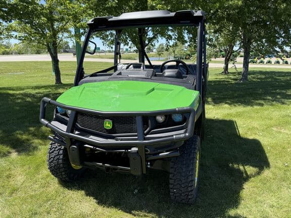Image of John Deere XUV 845M equipment image 3