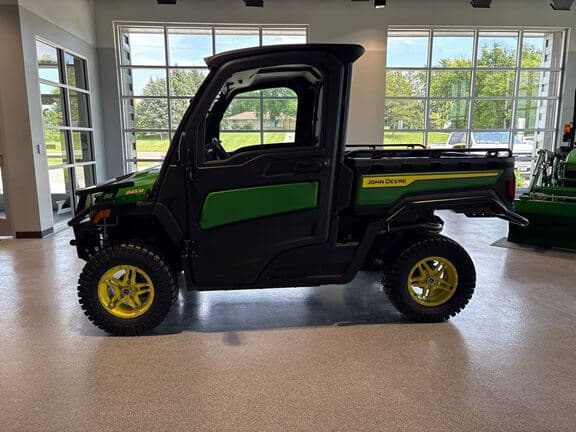 Image of John Deere XUV 845M equipment image 2