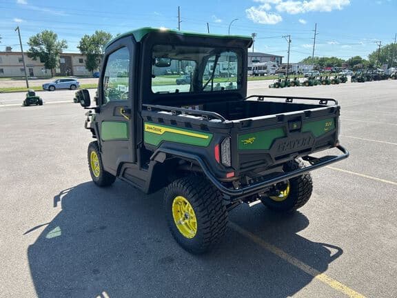 Image of John Deere XUV 845R equipment image 2