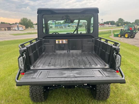 Image of John Deere XUV 845M equipment image 3