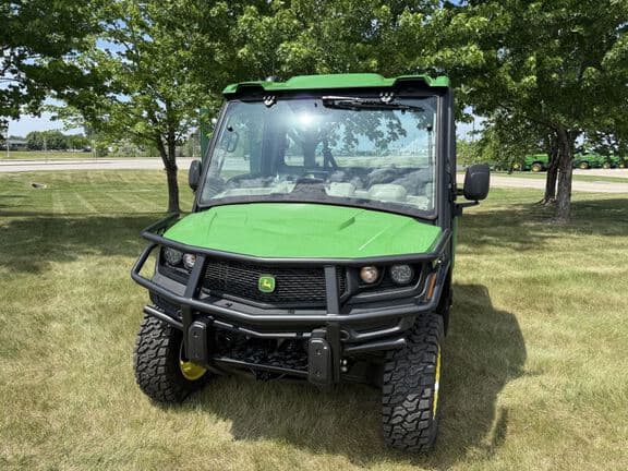 Image of John Deere XUV 845R equipment image 1