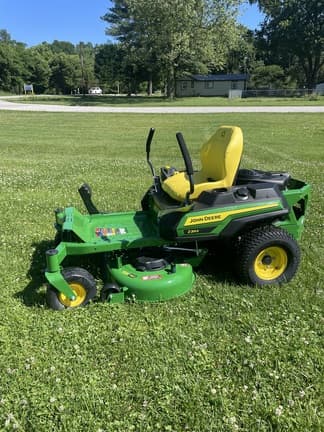 Image of John Deere Z315E equipment image 1
