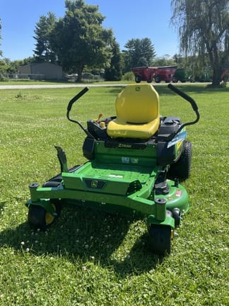 2026 John Deere Z315E Equipment Image0
