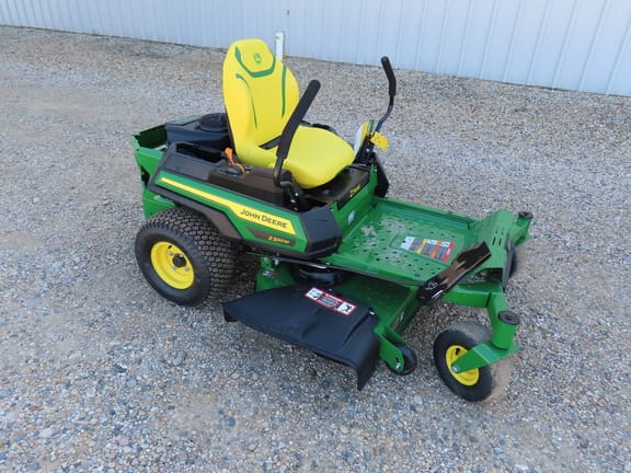 2026 John Deere Z320M Equipment Image0