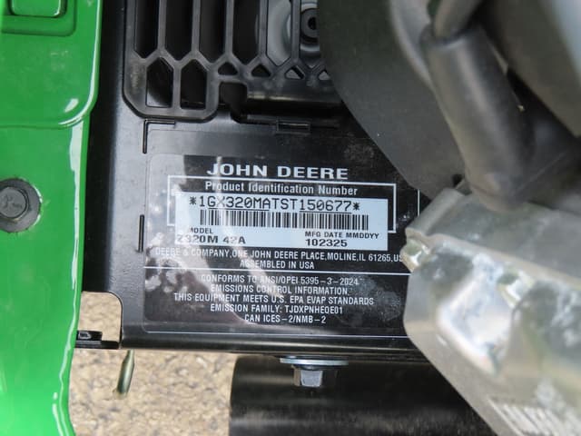 Image of John Deere Z320M equipment image 4