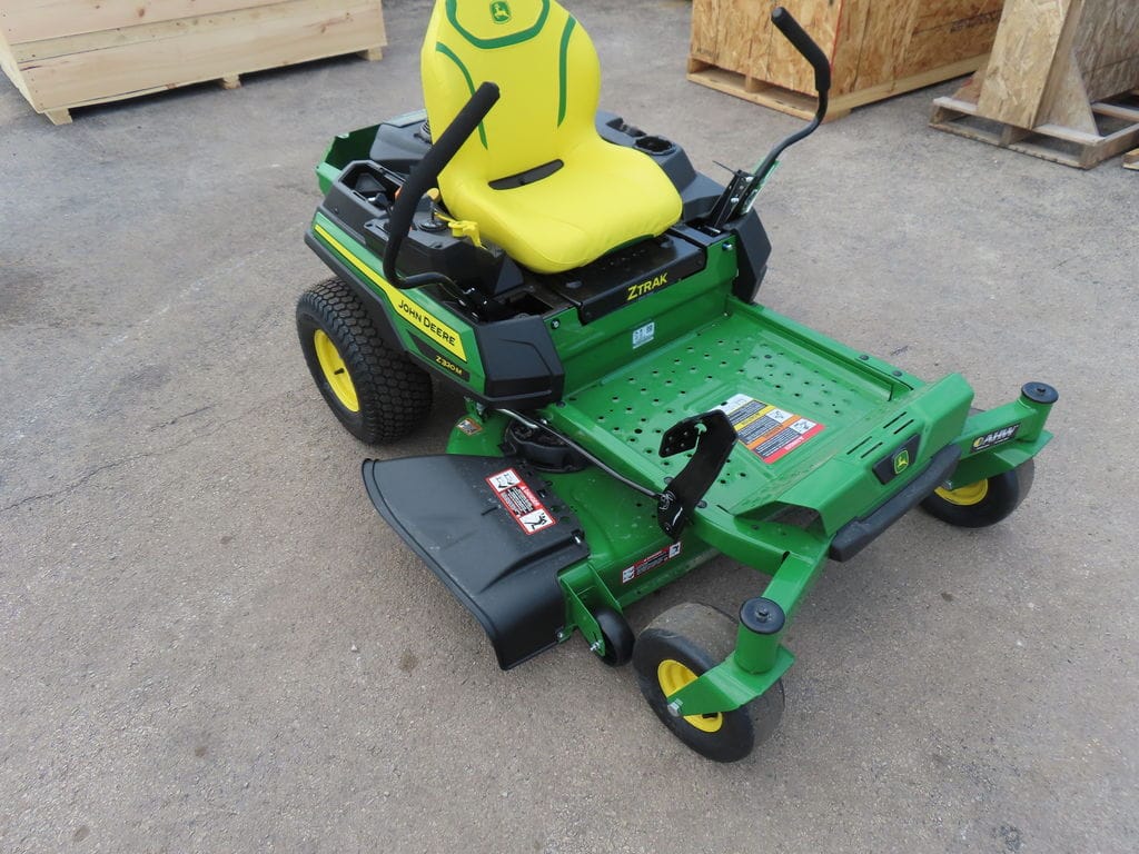 2026 John Deere Z320M Equipment Image0