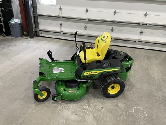 2026 John Deere Z320M Equipment Image0