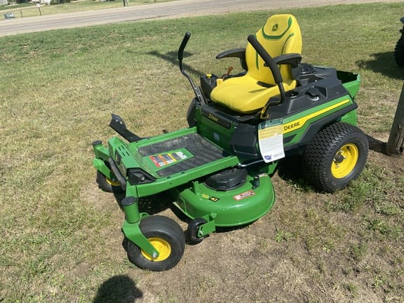 2026 John Deere Z320R Equipment Image0