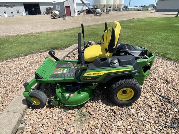 2026 John Deere Z320R Equipment Image0