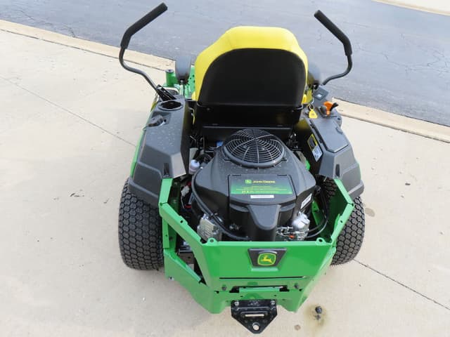 Image of John Deere Z320R equipment image 3