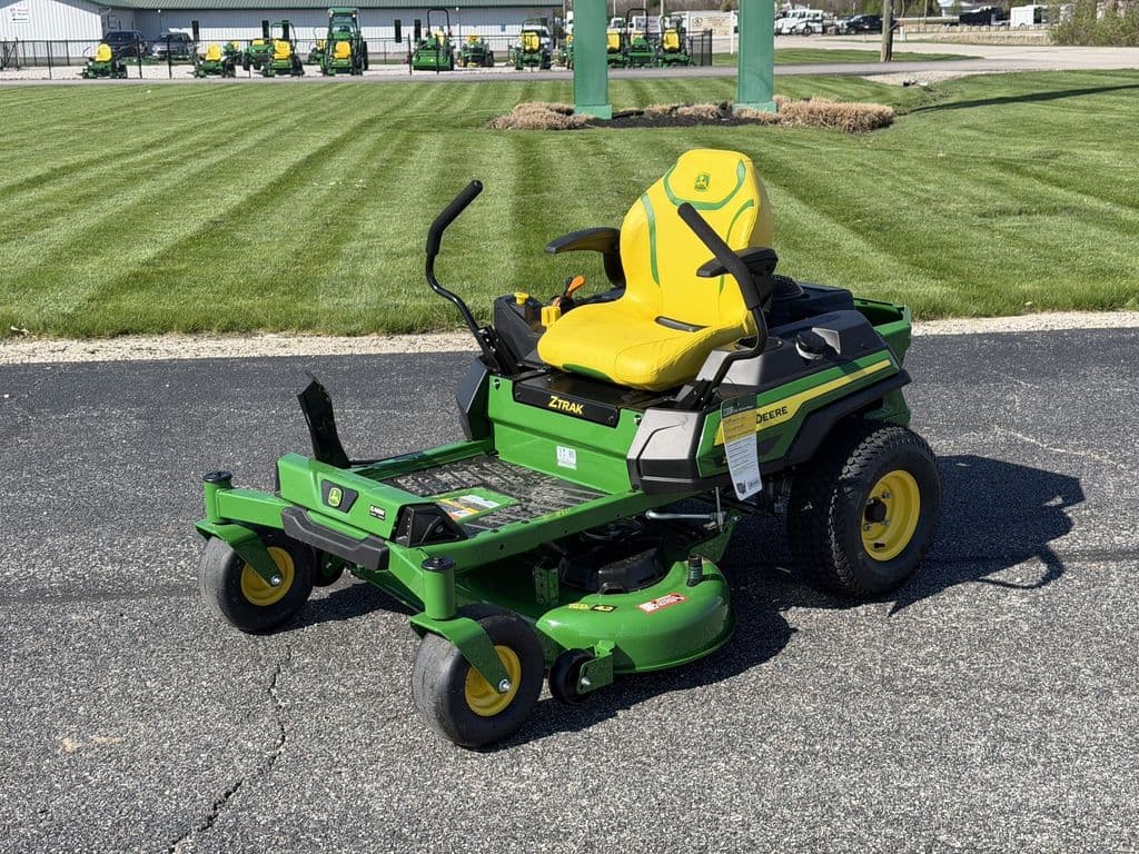 Image of John Deere Z320R Primary image