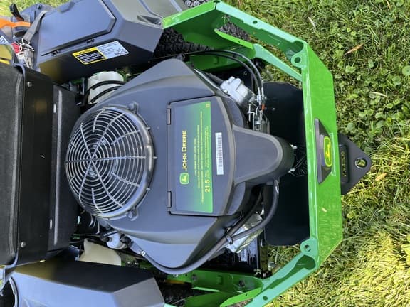 Image of John Deere Z320R equipment image 2