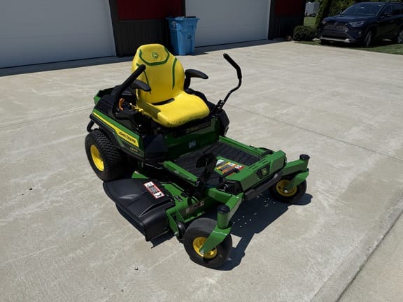 2026 John Deere Z320R Equipment Image0