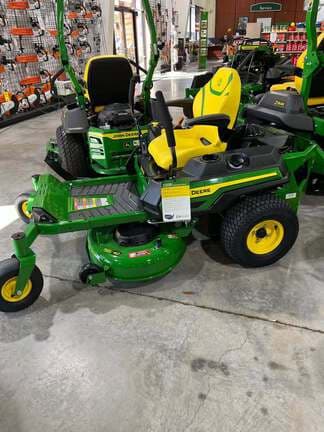 Image of John Deere Z320R Image 1