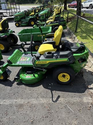 Image of John Deere Z320R Image 1