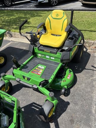 Image of John Deere Z320R Image 0