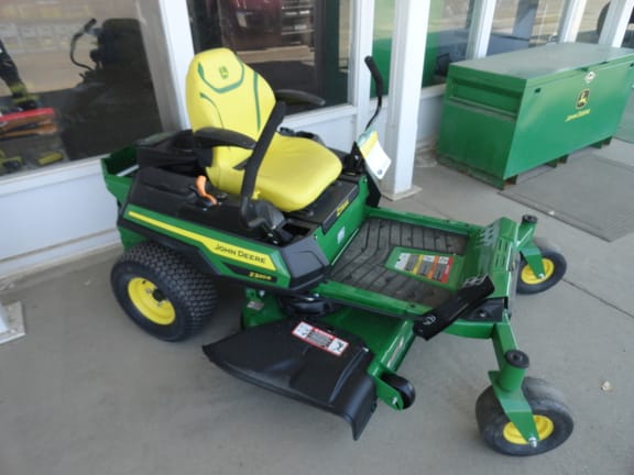 2026 John Deere Z320R Equipment Image0