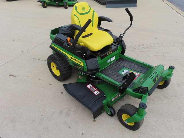 Image of John Deere Z320R equipment image 2