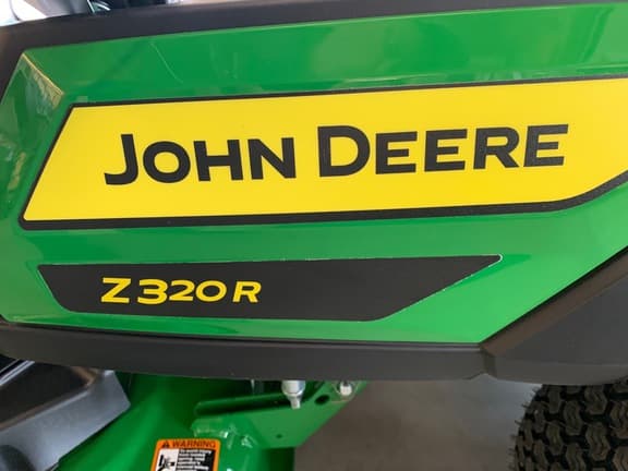 Image of John Deere Z320R equipment image 4