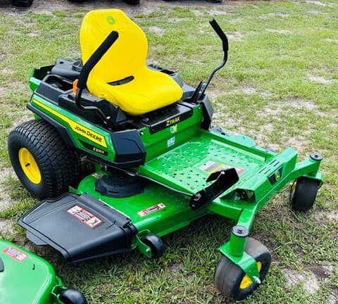 Image of John Deere Z325E Primary image