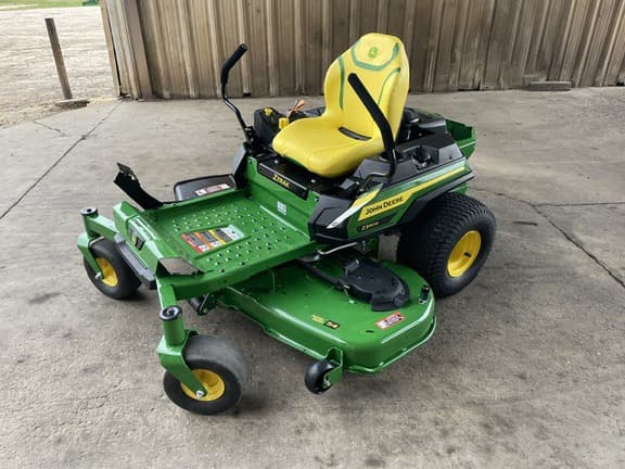 Image of John Deere Z330M Primary image
