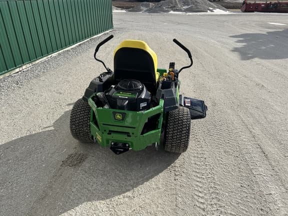 Image of John Deere Z330M equipment image 3