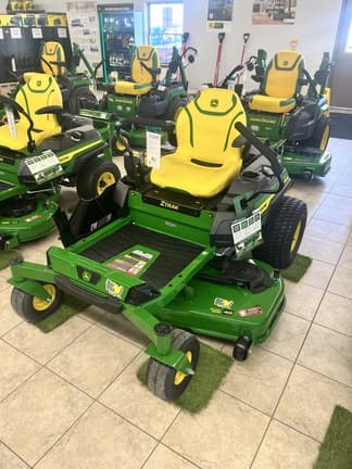 Image of John Deere Z330R Primary image