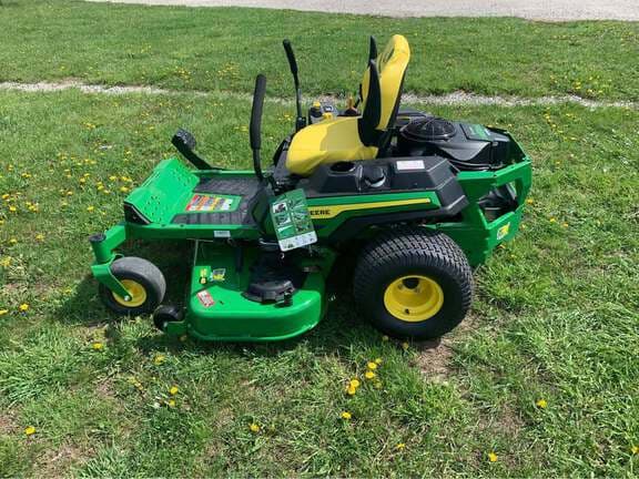 Image of John Deere Z330R equipment image 1