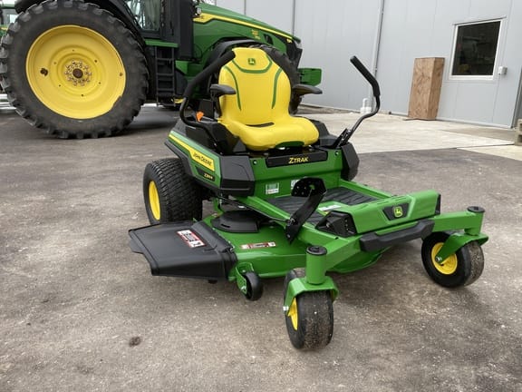 Main image John Deere Z330R