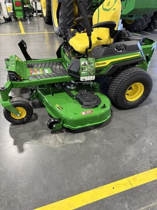Image of John Deere Z330R equipment image 2