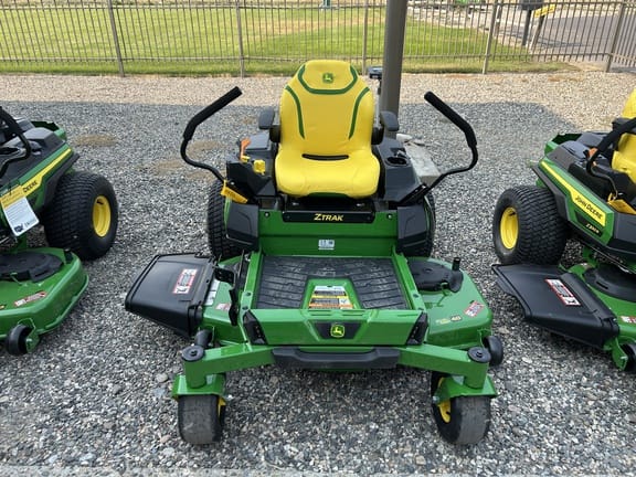 2026 John Deere Z330R Equipment Image0