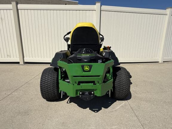 Image of John Deere Z330R equipment image 3