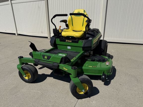 Image of John Deere Z330R Primary image