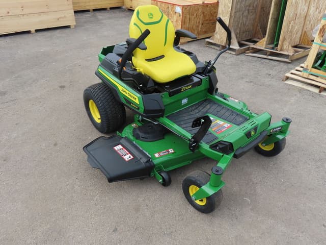 Image of John Deere Z330R equipment image 1