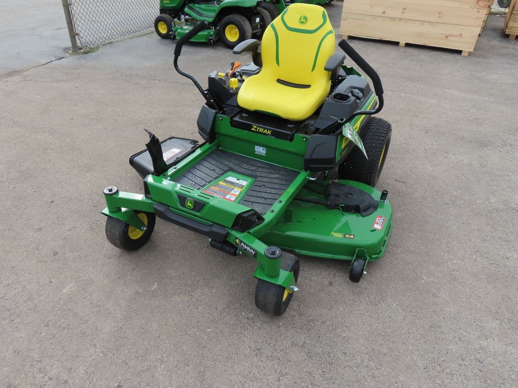 Image of John Deere Z330R Primary image