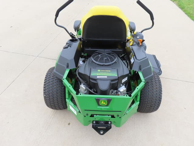 Image of John Deere Z330R equipment image 3