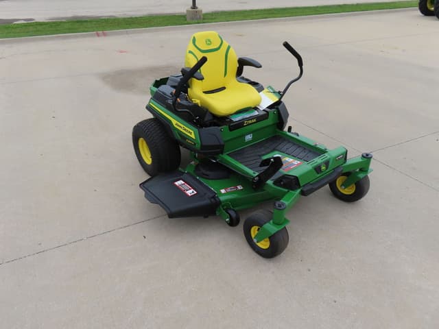 Image of John Deere Z330R equipment image 2