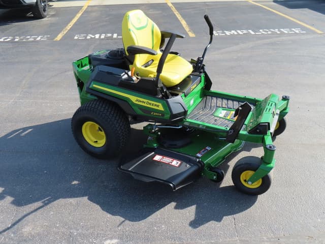 Image of John Deere Z330R equipment image 2