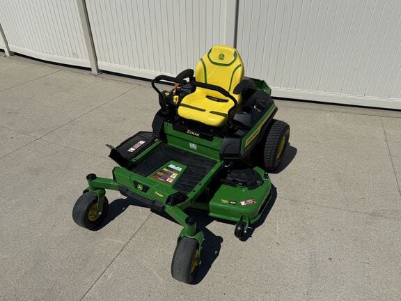2026 John Deere Z330R Equipment Image0