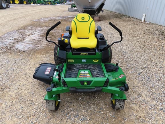 Image of John Deere Z330R equipment image 3