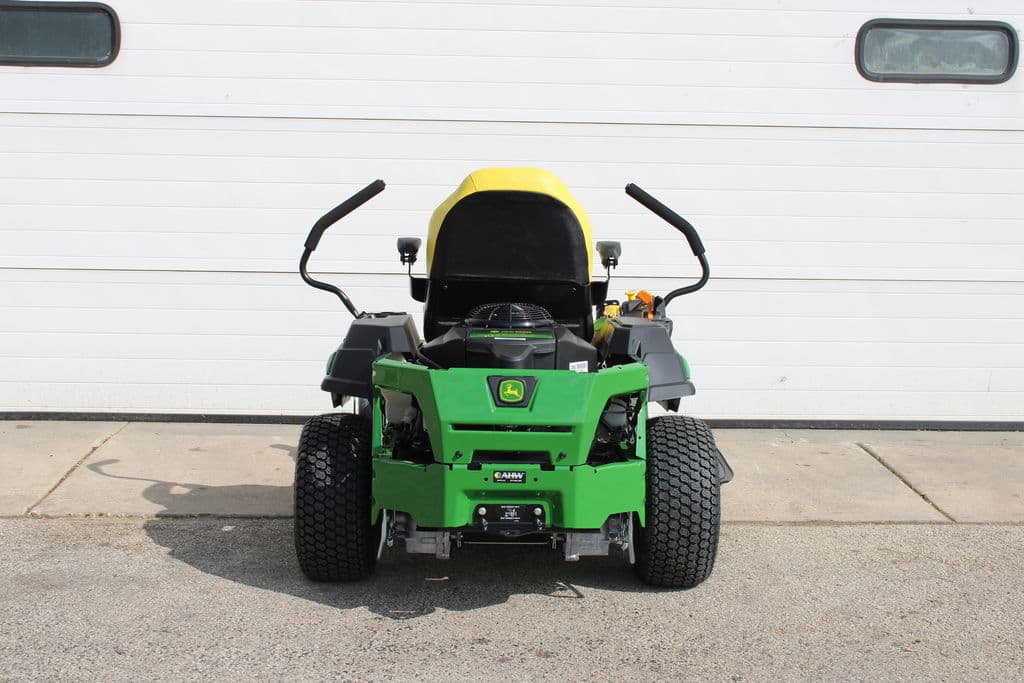 Image of John Deere Z320R Image 1