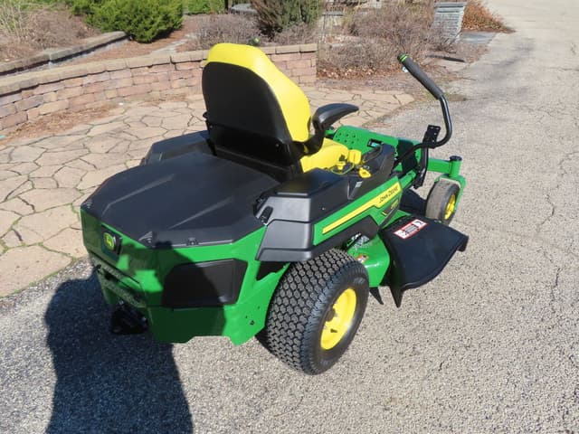 Image of John Deere Z370R equipment image 2