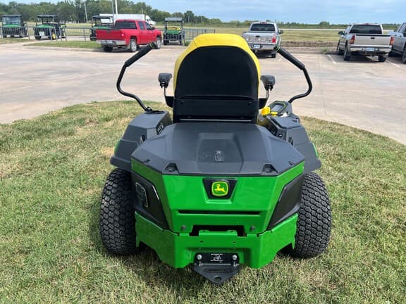 Image of John Deere Z370R equipment image 1