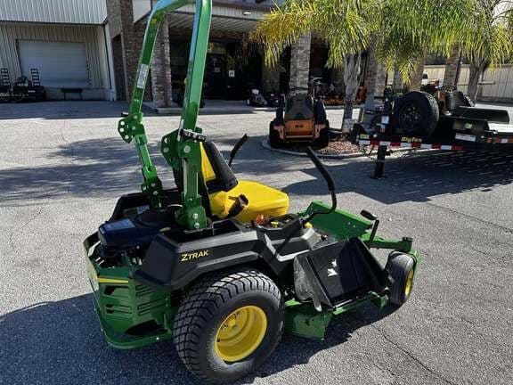 Image of John Deere Z515E equipment image 2