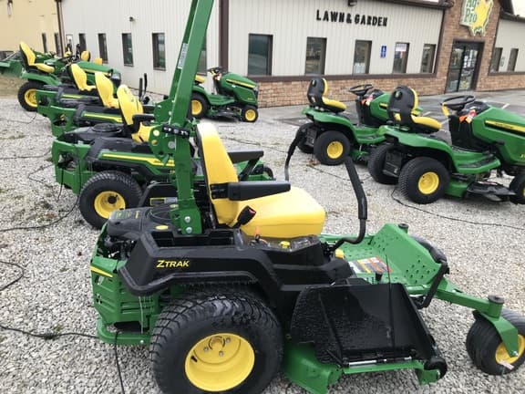 Image of John Deere Z515E equipment image 3