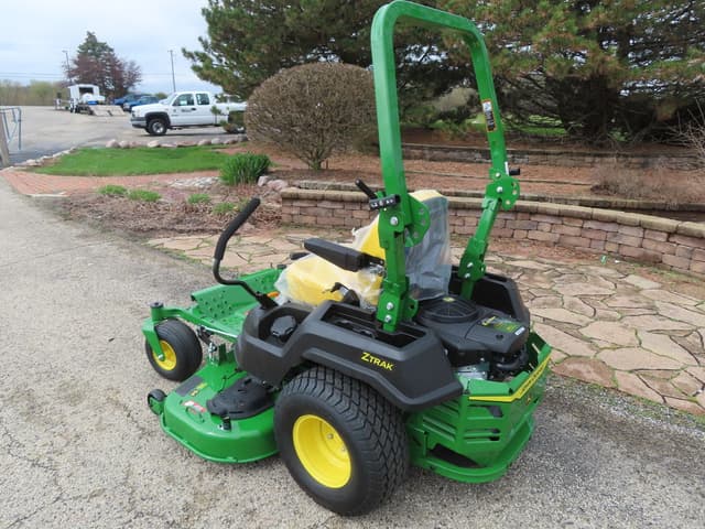 Image of John Deere Z515E equipment image 2