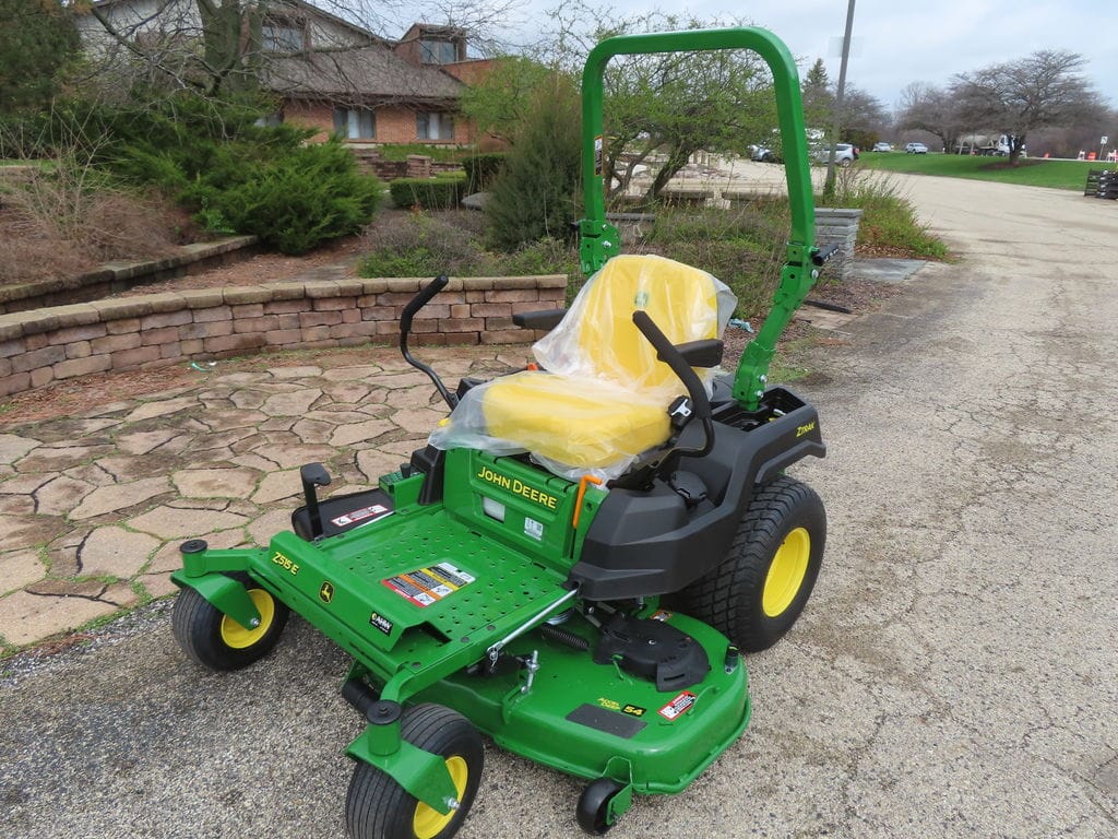2026 John Deere Z515E Image