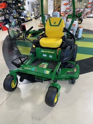 Image of John Deere Z530M equipment image 2