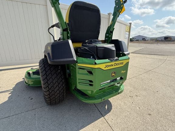 Image of John Deere Z530M equipment image 2