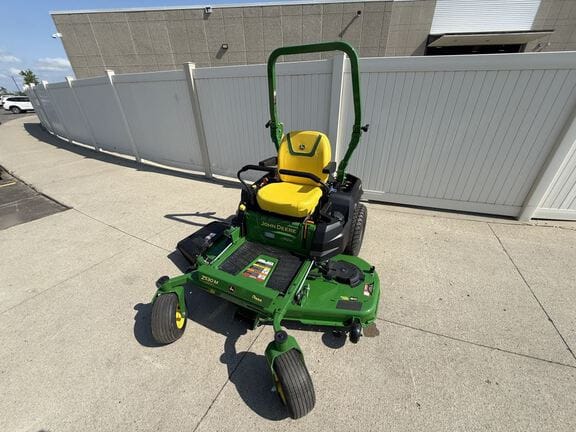 2026 John Deere Z530M Equipment Image0